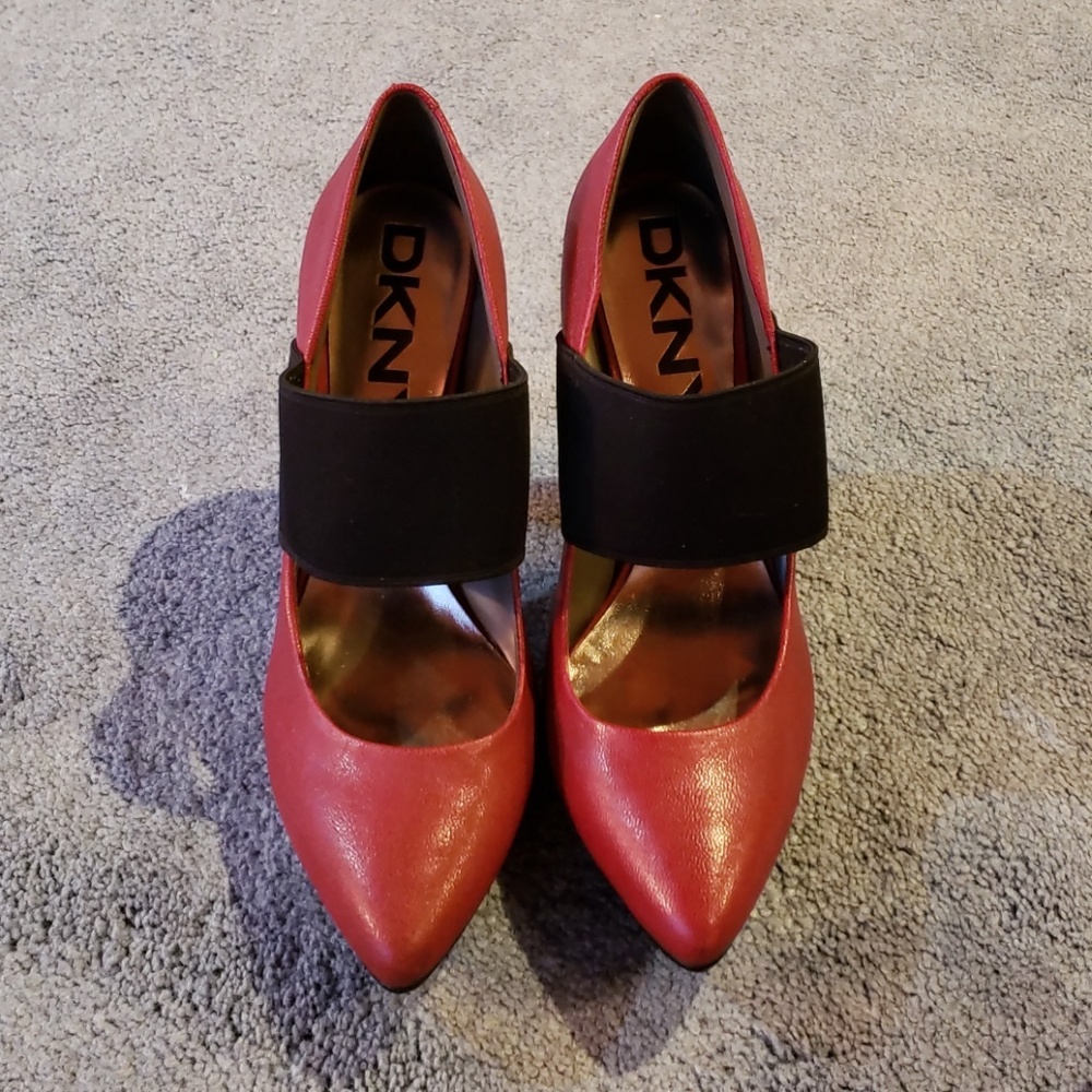 DKNY heels